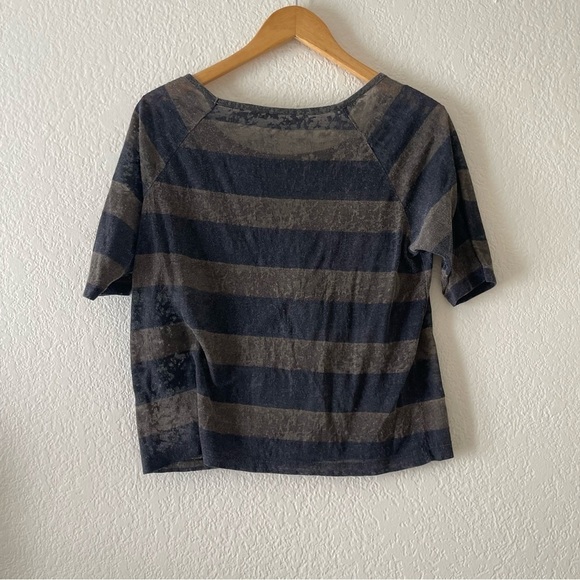 Striped sheer burn out tshirt - Picture 4 of 4